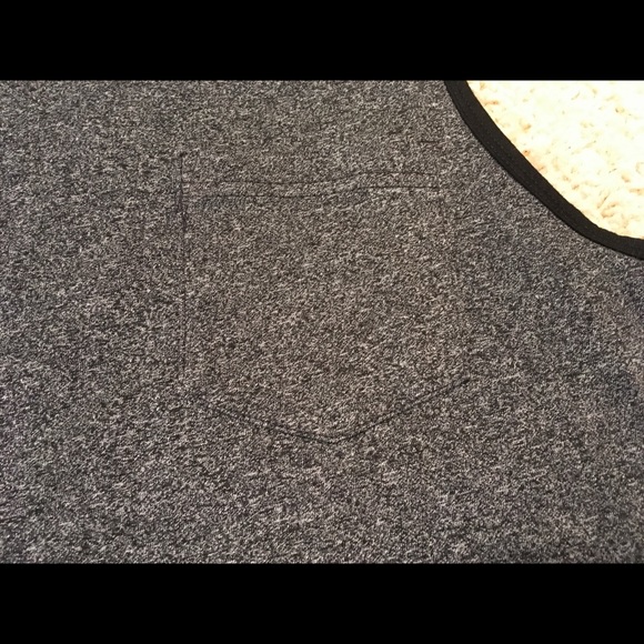 Mossimo supply co. 2 tank tops - Picture 3 of 4